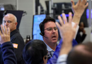 Wall Street Faces Fresh Pressure From Oil and Yields
